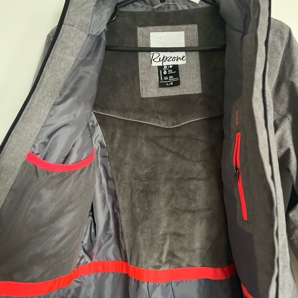 Ripzone winter coat - Picture 6 of 9